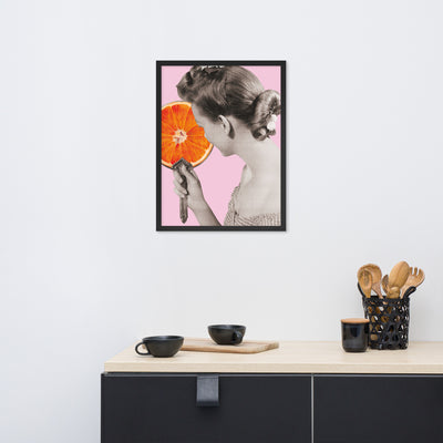 Gerahmtes Bild Kollektion "Kitchen Art" - Frau mit Orangenspiegel